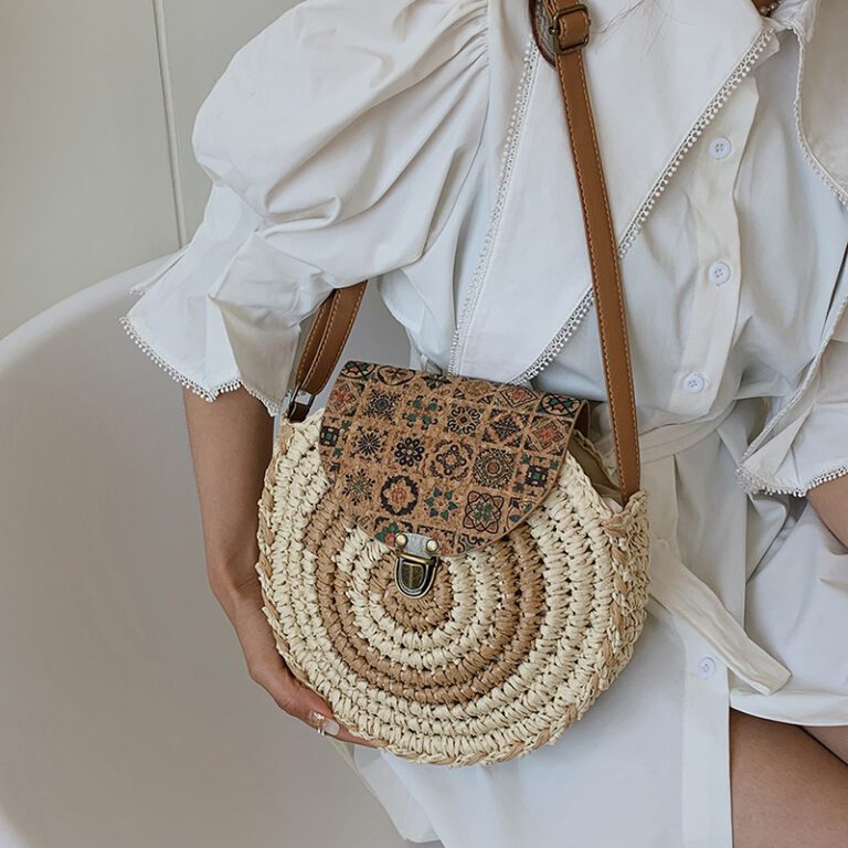 Bolsa Redonda Hippie Chic Artesanal Em Palha Musa Boho