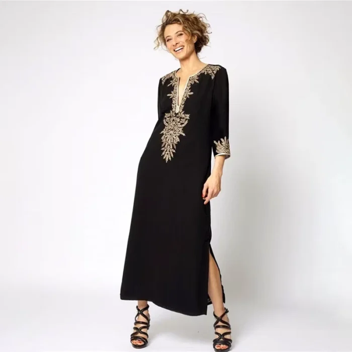 Kaftan Preto Bordado Dourado (1)